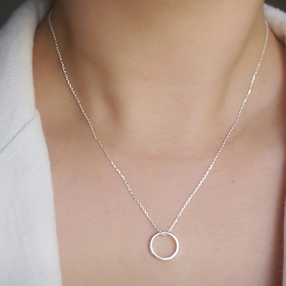 Anthropologie Classy Silver Chain Necklace with Ring Pendant